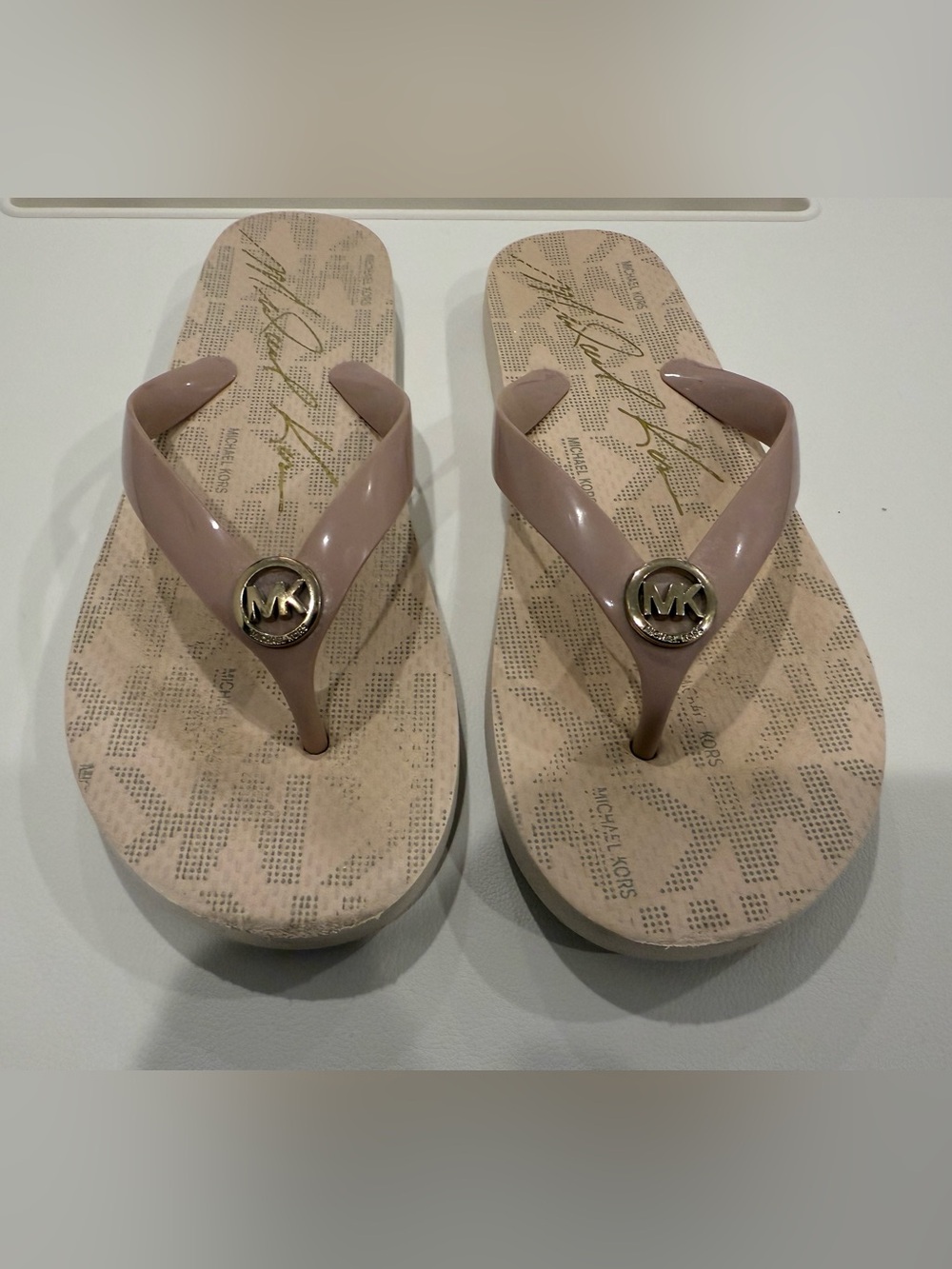 Michael Kors Blush Patent Logo Thong Sandals